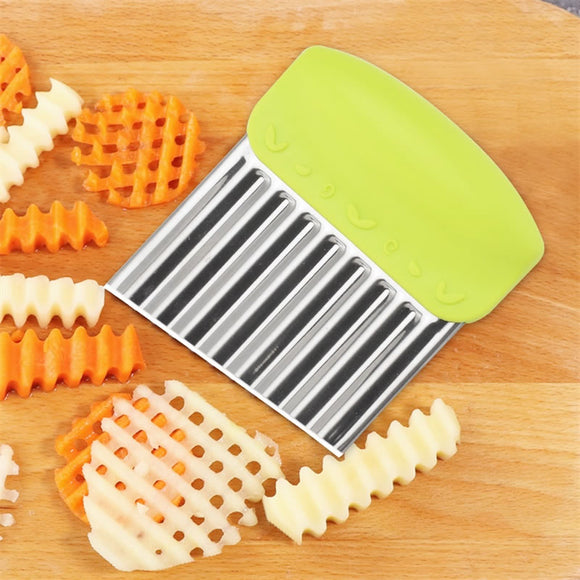 QueenTime Wavy French Fries Cutter Stainless Steel Potato Slicer Vegetable Chopper Veggie Slicer Durable Kitchen Gadgets Cutter